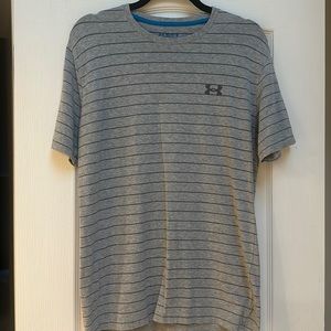 Mens Under Armour T-shirt